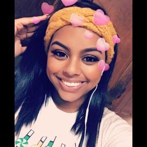 Meet your Posher, Jessica